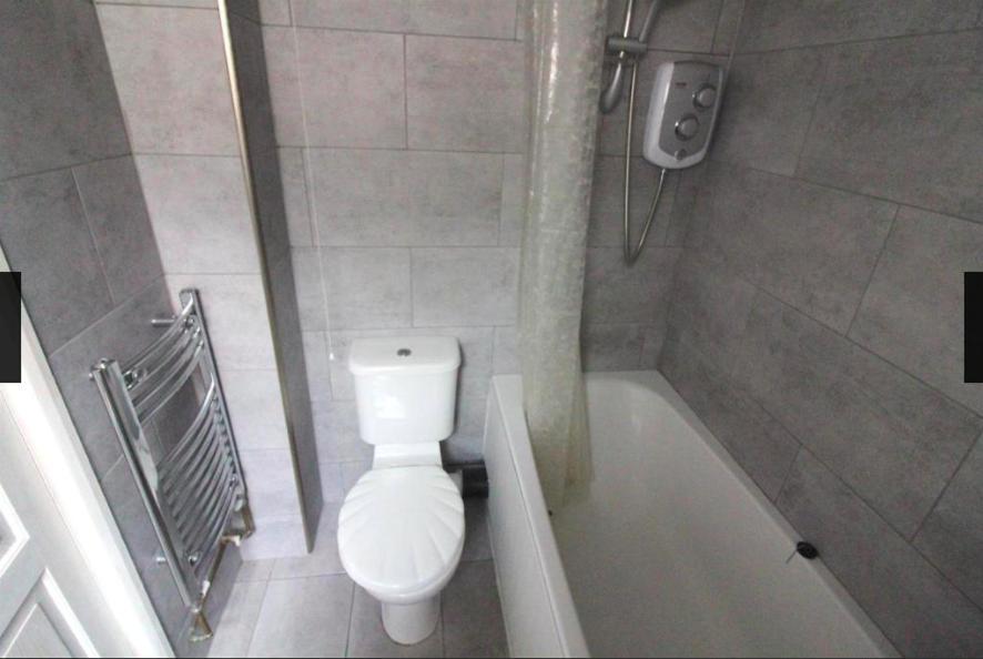 Private Double Room Near City Centre, Coventry Exterior foto
